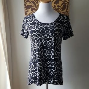 LuLaRoe Classic Tee